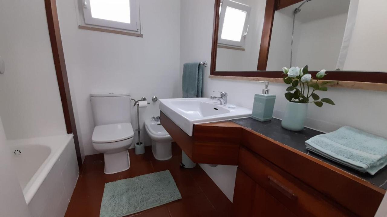 Carcavelos Surf Beach House Bagian luar foto